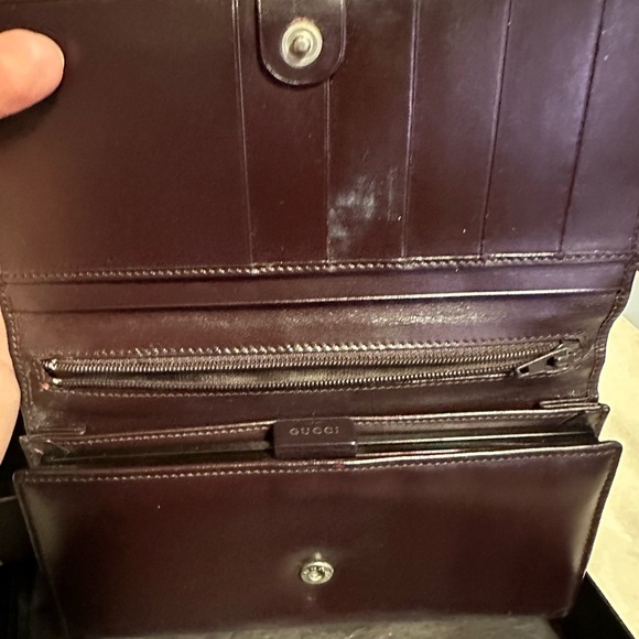 Gucci long wallet with box and tissue. In excellent condition. - Picture 10 of 10